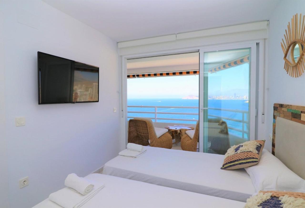 Luxurious 2-Bedroom Apt With Stunning Views, 1St Line On Levante Beach, Benidorm Bagian luar foto