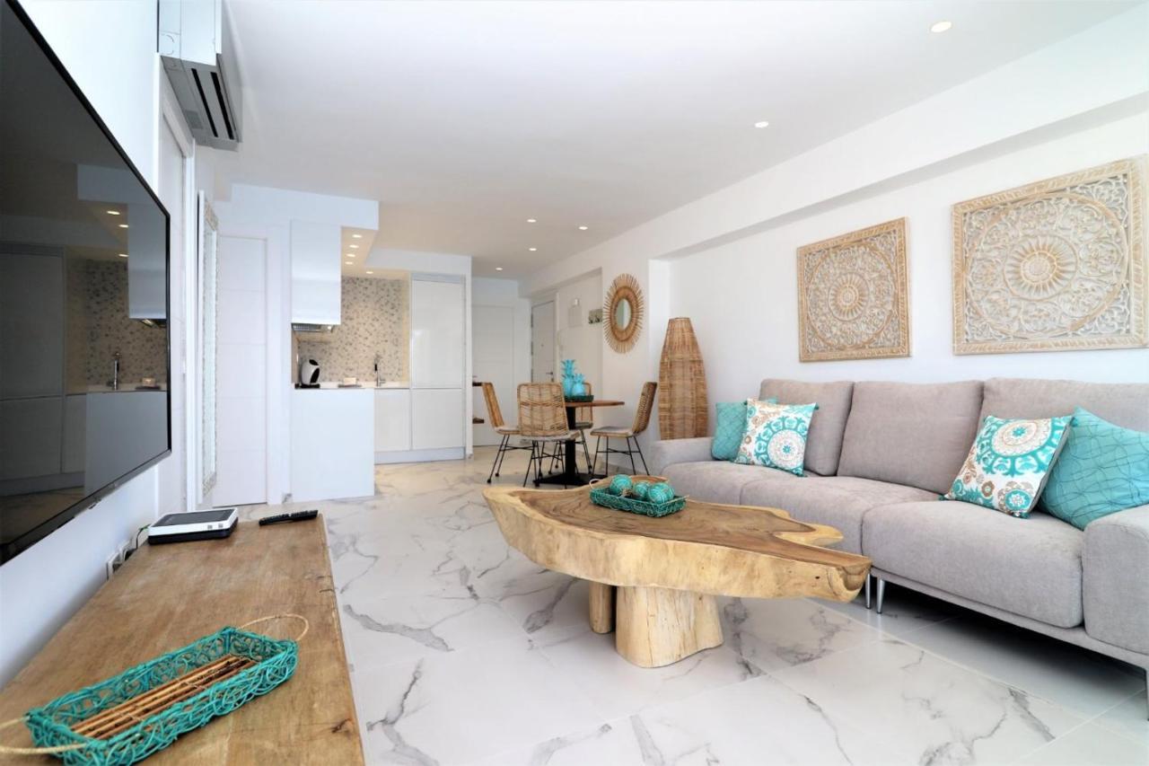 Luxurious 2-Bedroom Apt With Stunning Views, 1St Line On Levante Beach, Benidorm Bagian luar foto