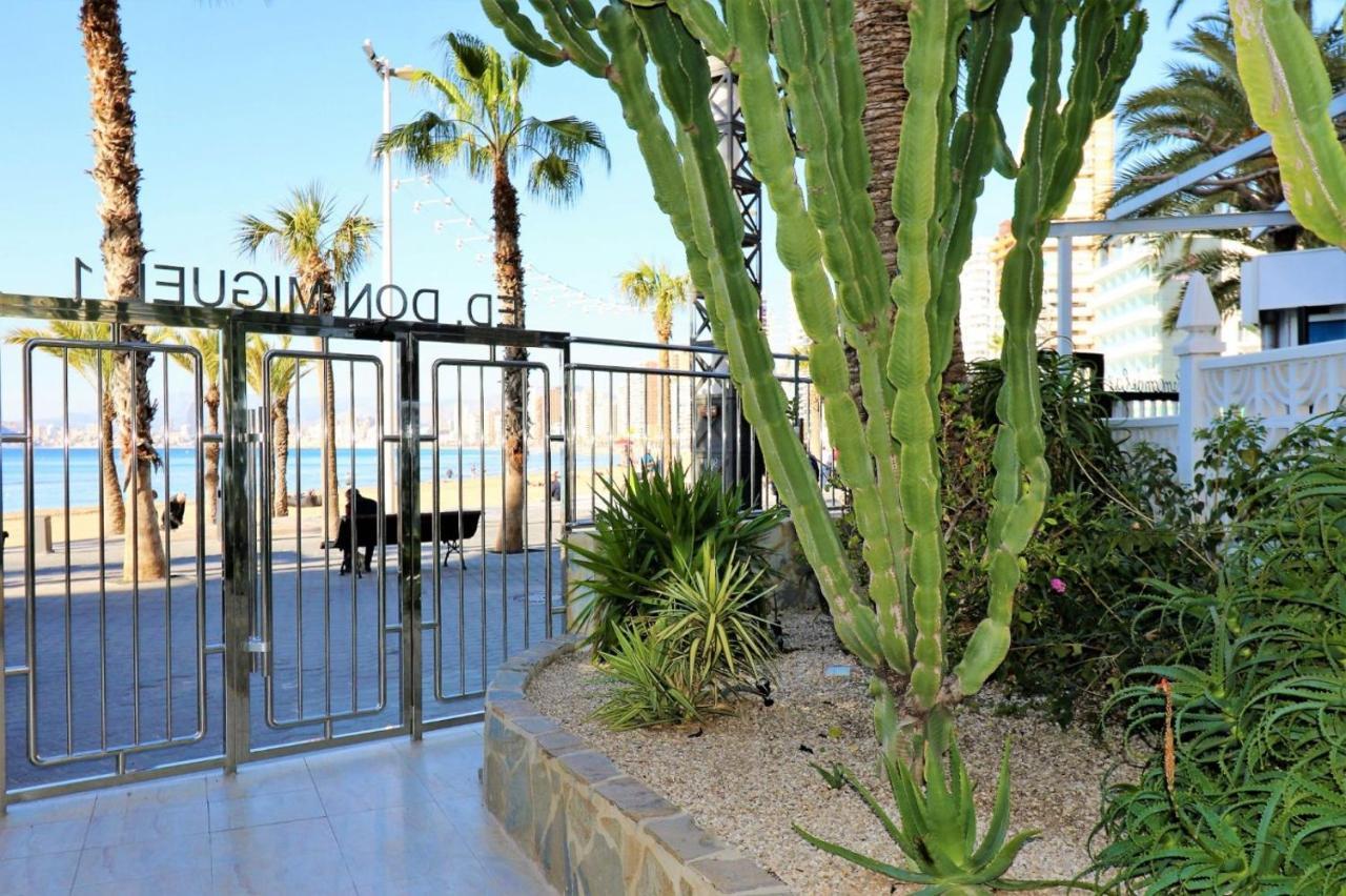Luxurious 2-Bedroom Apt With Stunning Views, 1St Line On Levante Beach, Benidorm Bagian luar foto