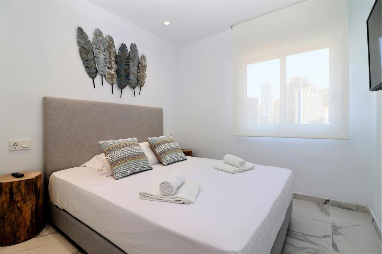 Luxurious 2-Bedroom Apt With Stunning Views, 1St Line On Levante Beach, Benidorm Bagian luar foto