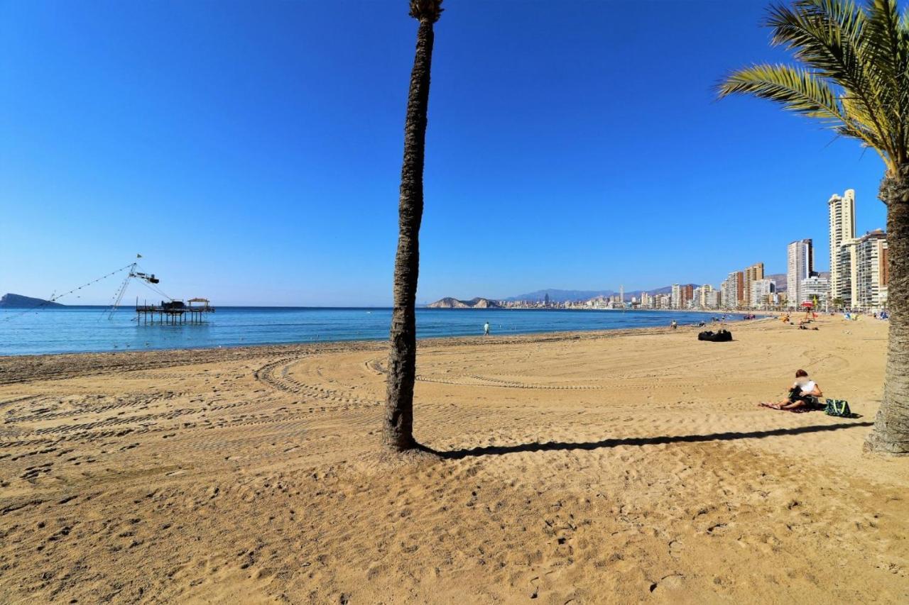 Luxurious 2-Bedroom Apt With Stunning Views, 1St Line On Levante Beach, Benidorm Bagian luar foto